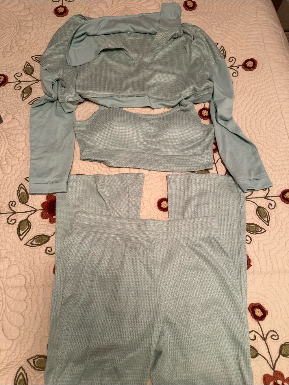 Light Mint Cropped Knit Pullover Set